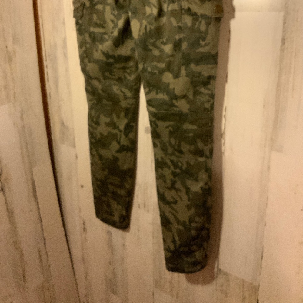 Camo Cargo Jeans by Ashley Mason - Picture 6 of 7